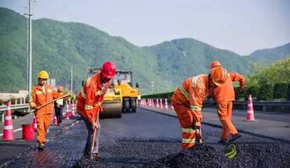高速公路养护施工安全管理问题分析与对策探讨